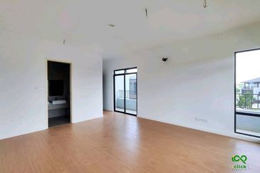 [BIGGEST CORNER UNIT & FACING OPEN] 3 Storey The Mulia Residences, Cyberjaya