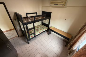 Perdana Exclusive Condominium