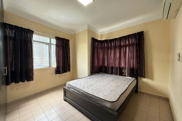 Perdana Exclusive Condominium