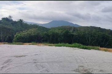 [VIEW 4 GUNUNG] TANAH 9.38 EKAR DI PUNCAK BUKIT ASAHAN, MELAKA‼️