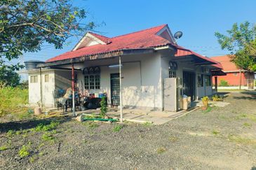 [BANGLO + TANAH 0.5ekar] Balai Panjang, Melaka Tengah🔥