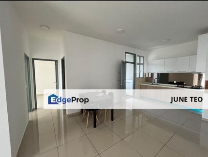 Partial Furnished Good Condition 2room Apt @ One Sentral for Sale, Johor, Nusajaya