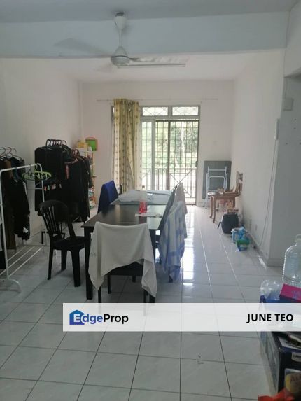 Basic Condition Low Floor Partial Furnished 3room Walk Up Apt @ Ria 1 for Sale, Johor, Masai