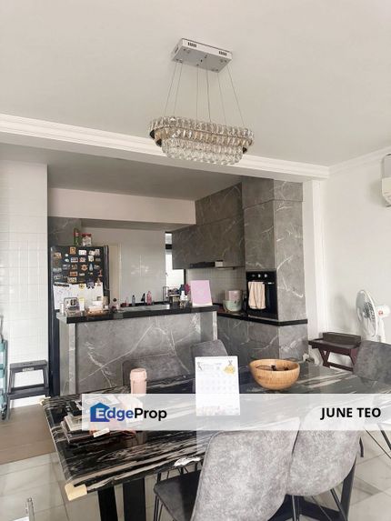 Strategic Location Good Condition Spacious High Floor Renovated Partial Furnished 3room Condo @ Aloha Tower for Sale, Johor, Johor Bahru