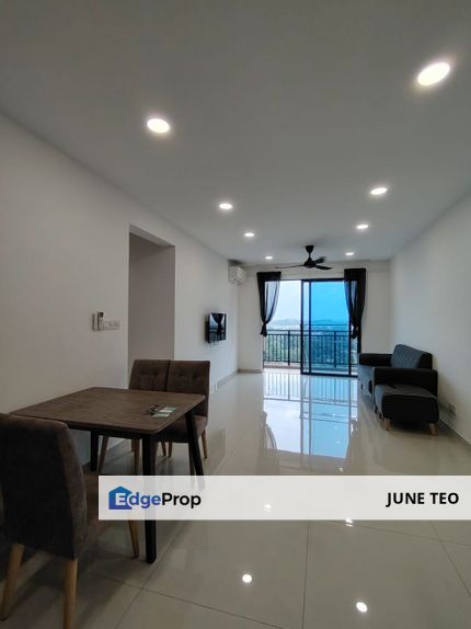 High Floor Fully Furnished Good Condition Shuttle Bus Service 3room Apt @ Central Park for Rent, Johor, Johor Bahru