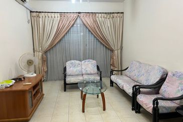 Prima Regency (Dorchester Court)