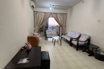 Prima Regency (Dorchester Court)