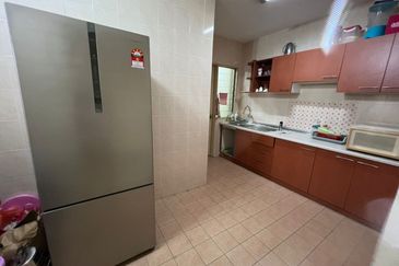 Prima Regency (Dorchester Court)