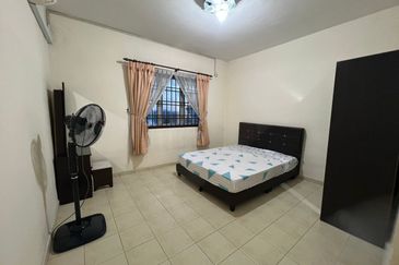 Prima Regency (Dorchester Court)