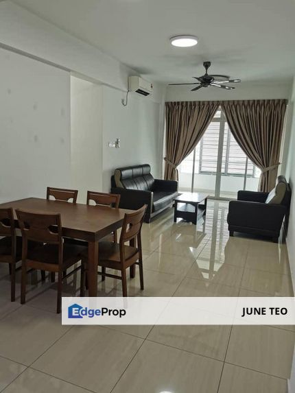 Strategic Location Mid Floor Partial Furnished Good Condition 3room Apt @ Midori Green for Rent, Johor, Johor Bahru