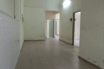 Taman Plentong Utama