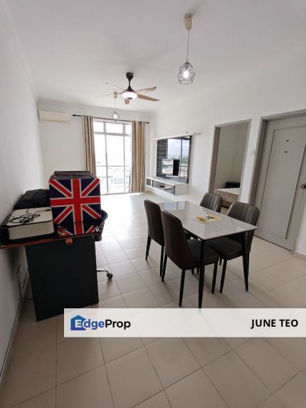 Strategic Location Affordable Good Condition Mid Floor 2room Apt @ Lakeview Suite for Sale, Johor, Johor Bahru