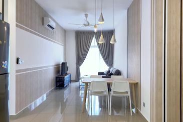 SKS Habitat Apartment, Larkin