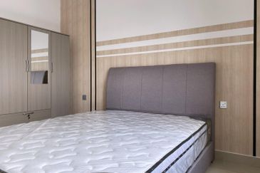 SKS Habitat Apartment, Larkin