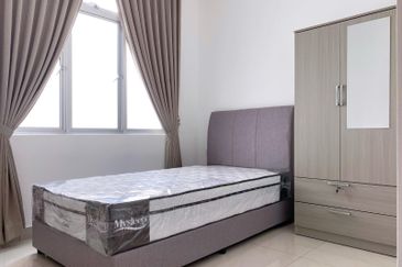 SKS Habitat Apartment, Larkin