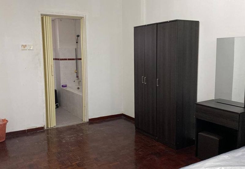 Seri Mutiara Apartment, Bandar Baru Seri Alam