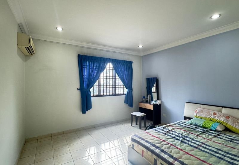 Prima Regency (Abbey Court)