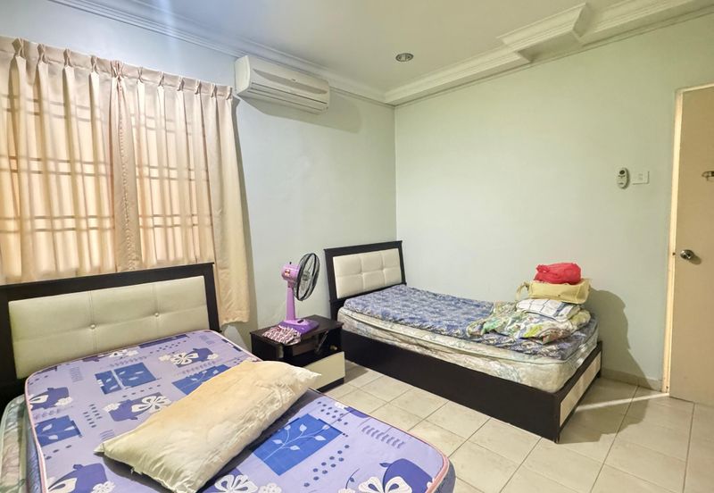 Prima Regency (Abbey Court)