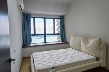 Royal Strand @ Country Garden Danga Bay