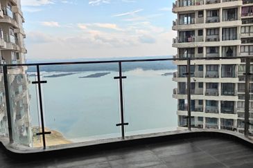 Royal Strand @ Country Garden Danga Bay