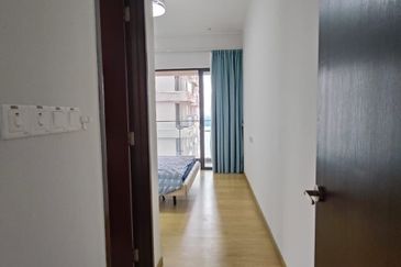 Royal Strand @ Country Garden Danga Bay