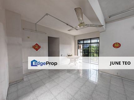 Spacious Big Unit Good Condition Partial Furnished 3room Apt @ Mewah View for Sale, Johor, Johor Bahru