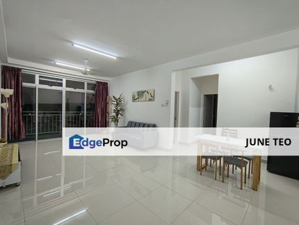 Prime Location Spacious Partial Furnished Good Condition 2room Apt @ D Lagoon for Rent, Johor, Johor Bahru