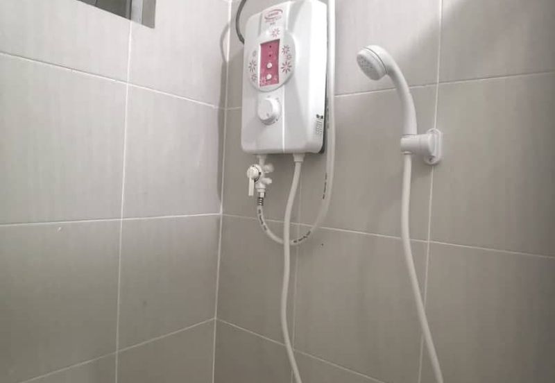 Meridin Bayvue Apartment