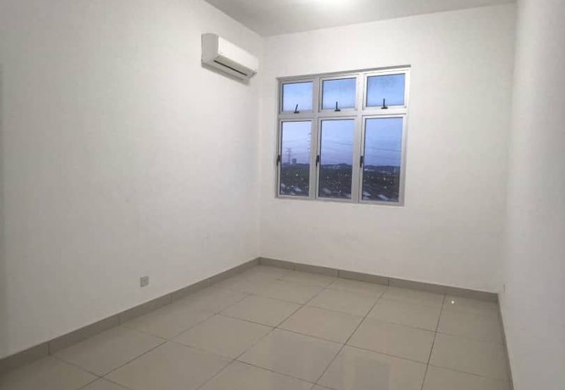 Meridin Bayvue Apartment