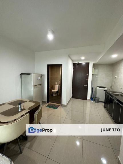 High Floor City View Fully Furnished Good Condition Studio @ Avery Park for Sale, Johor, Masai