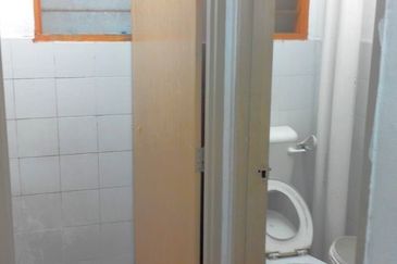 Flat Taman Plentong Utama