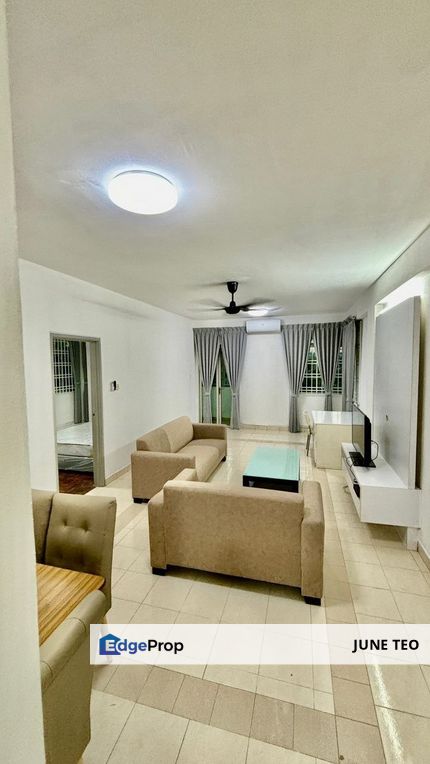Strategic Location Fully Furnished Good Condition Low Floor 3room Apt @ Bayu Puteri 1 for Rent, Johor, Johor Bahru