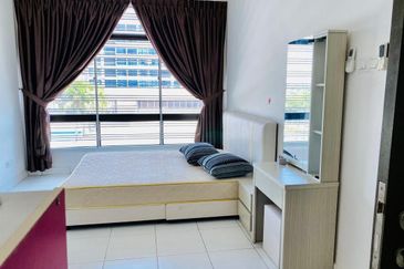 Seri Austin Luxury Apartment