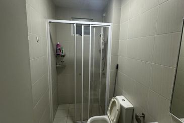 Meridin Bayvue Apartment