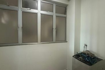 Meridin Bayvue Apartment