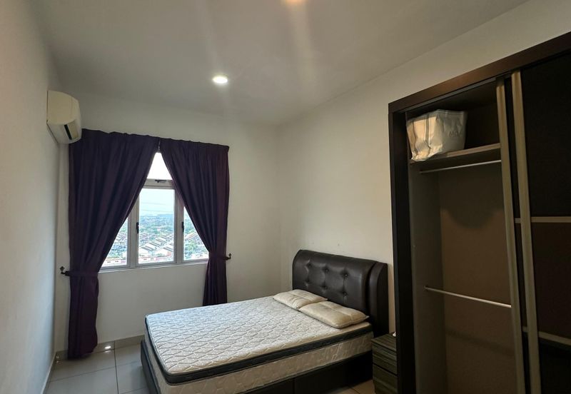 Meridin Bayvue Apartment