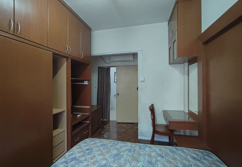 Ria 2 Apartment, Taman Megah Ria