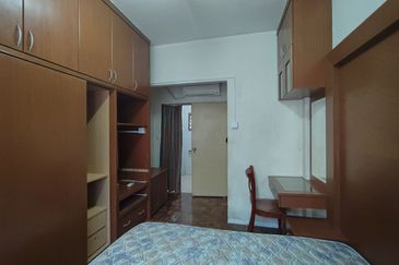 Ria 2 Apartment, Taman Megah Ria