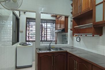 Ria 2 Apartment, Taman Megah Ria