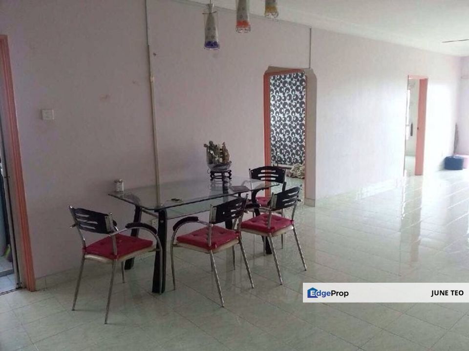 Strategic Location Mid Floor City View 3room Apt @ Bistari Impian for Sale, Johor, Johor Bahru