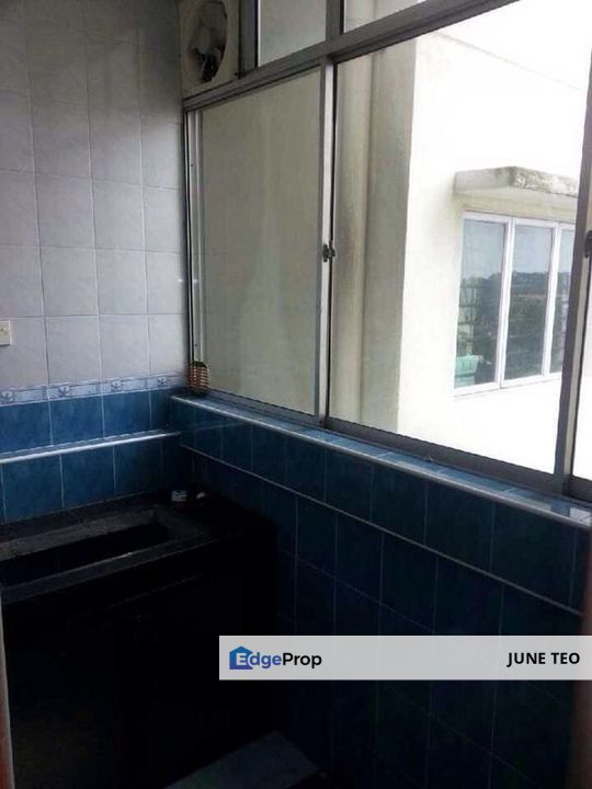 Strategic Location Mid Floor City View 3room Apt @ Bistari Impian for Sale, Johor, Johor Bahru