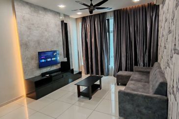D'Summit Residences @ Kempas Utama