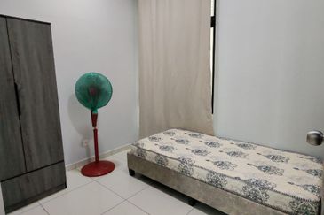 D'Summit Residences @ Kempas Utama