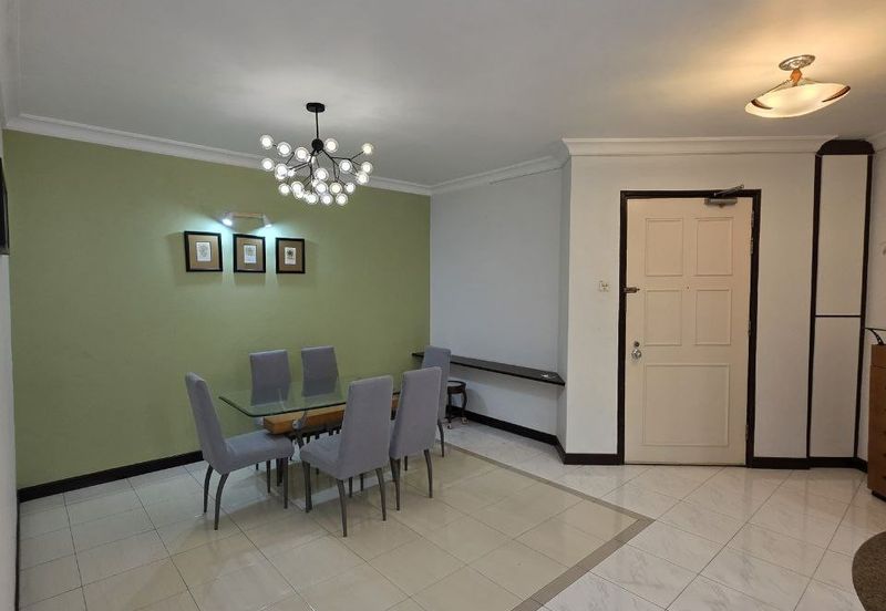 The Straits View, Bandar Baru Permas Jaya