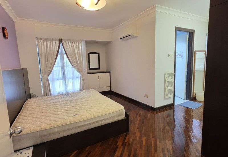 The Straits View, Bandar Baru Permas Jaya