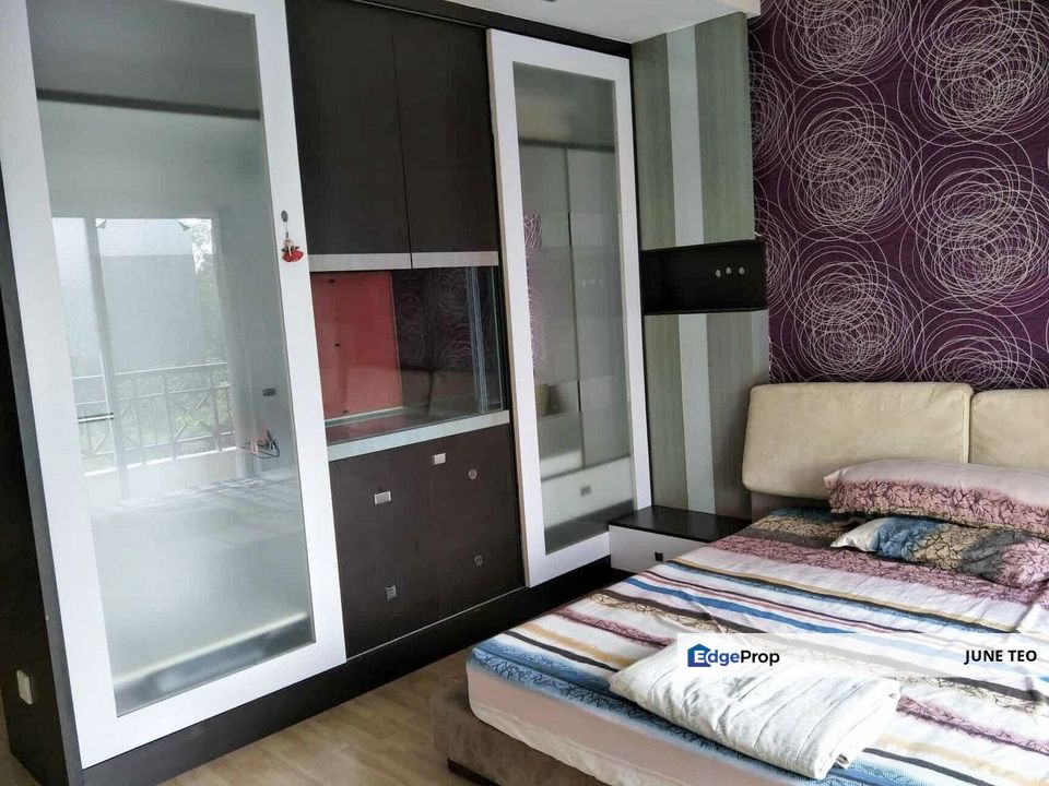 Strategic Location Good Condition Mid Floor City View Fully Furnished Studio @ Prima Regency for Rent, Johor, Plentong