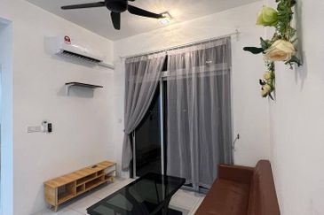 Camellia Residence Seri Austin