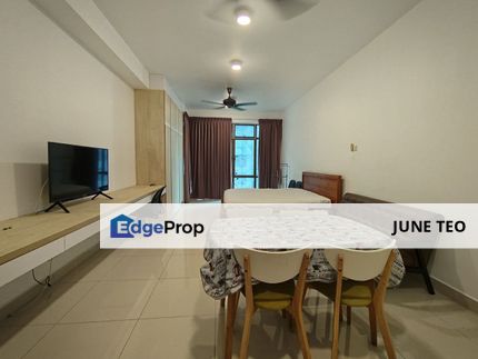 Strategic Location Low Floor Fully Furnished Good Condition Studio @ Parc Regency for Rent / Sale, Johor, Masai
