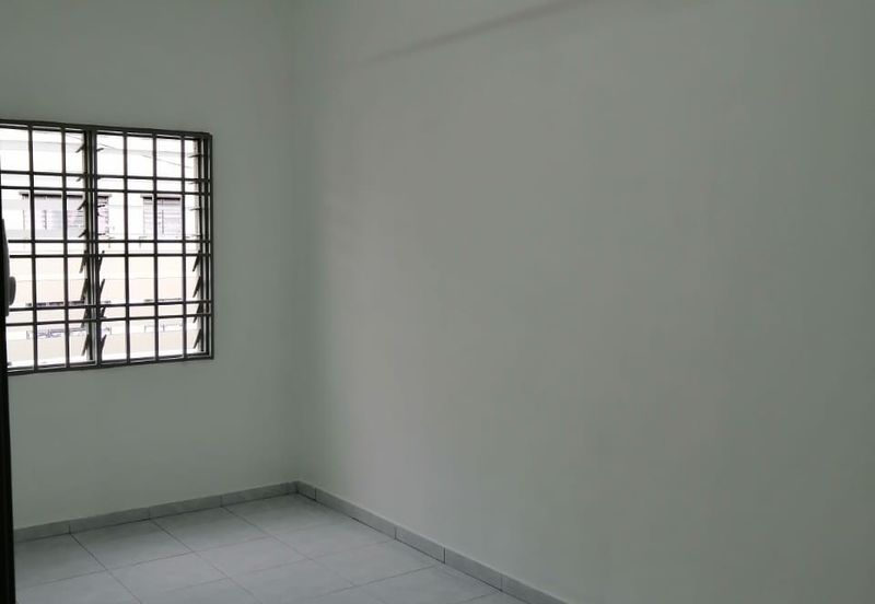 Taman Flora Heights Flat