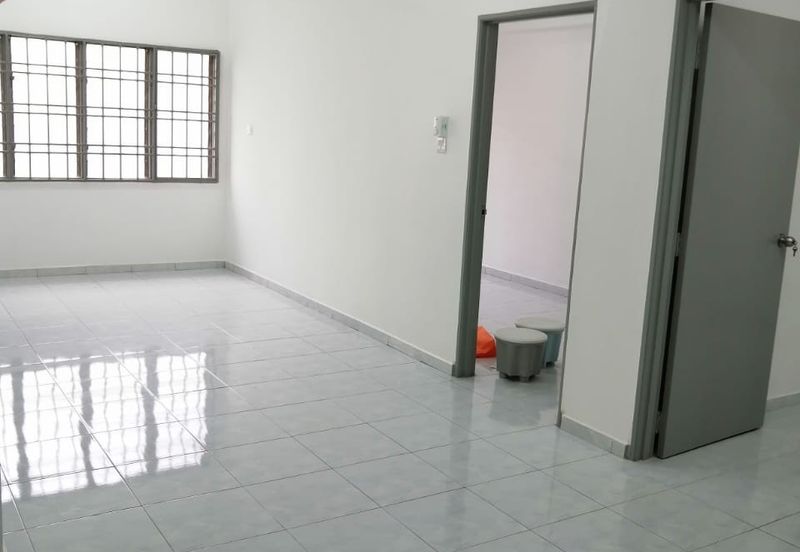 Taman Flora Heights Flat